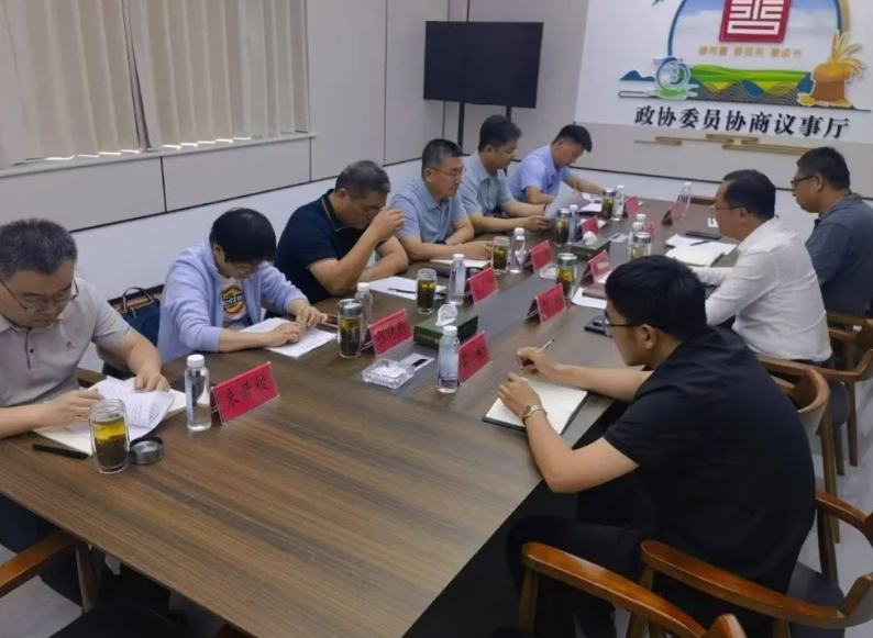 市国资局到威客电竞东方乡村振兴公司调研