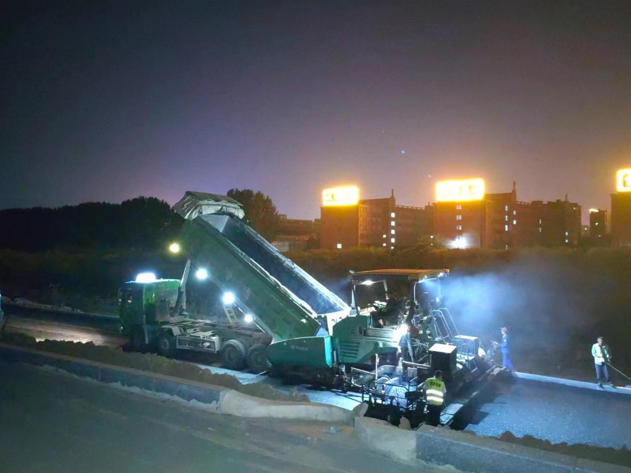 墨子大道（荆河东路至北辛路段）  快车道全面贯通
